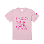 LIFE IS BETTER WITH A GOLDEN DOODLE｜グラフィックデザインT light-pink image