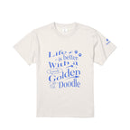 LIFE IS BETTER WITH A GOLDEN DOODLE｜グラフィックデザインT vanilla-white image