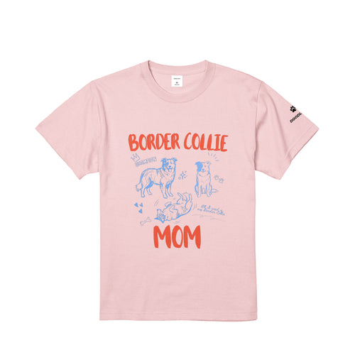 BORDER COLLIE MOM｜ボーダーコリー マム グラフィックT baby-pink image